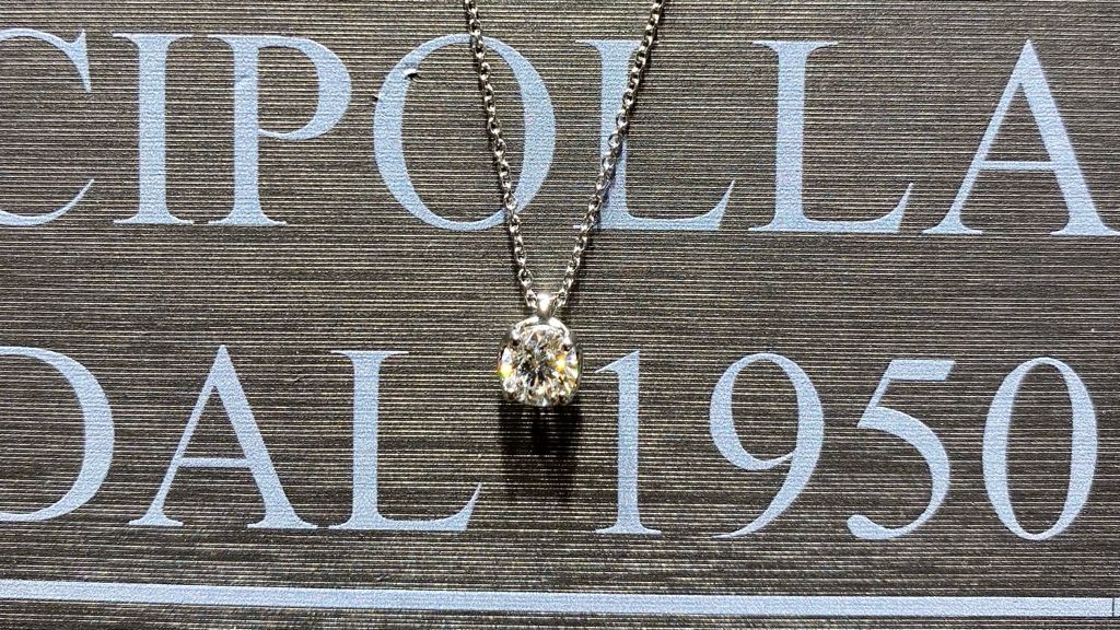 Girocollo Punto Luce  oro e Diamante PASSIONE Art. CD067