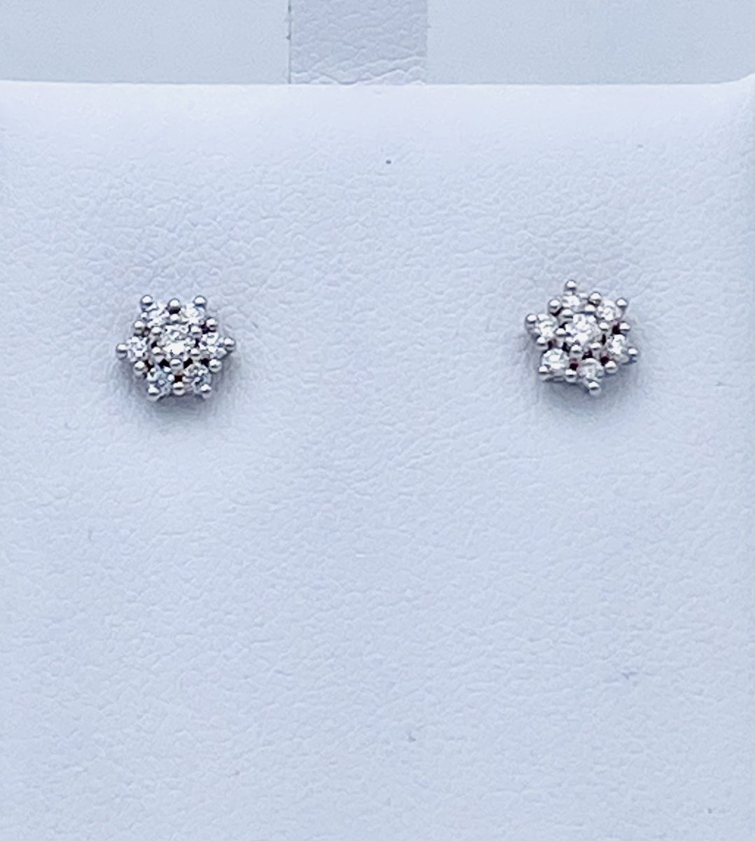 Orecchini punto luce di diamanti art. OR533-1