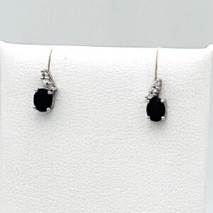 Orecchini con zaffiri e diamanti oro bianco GEMME Art.OR1004